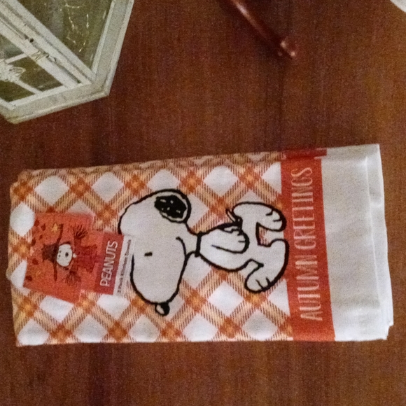 Peanuts Holiday Snoopy Kitchen Towels Poshmark